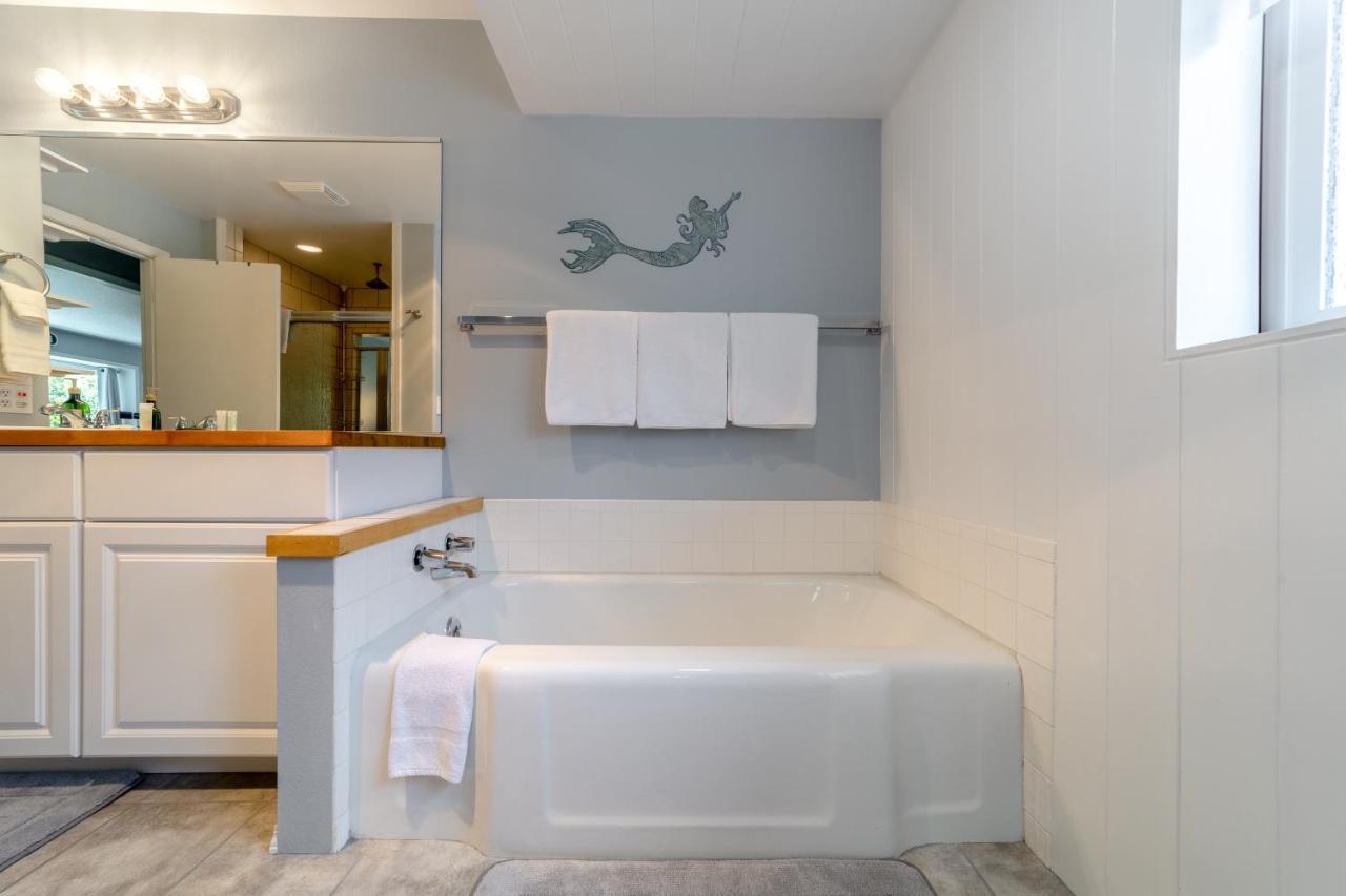 Ocean View Retreat Villa บรูคกิงส์ ภายนอก รูปภาพ